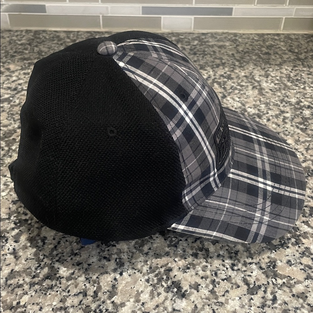 NWOT Dickies Genuine Tucker Cap - Black and White - One Size Fits All • Unisex - Picture 3 of 14